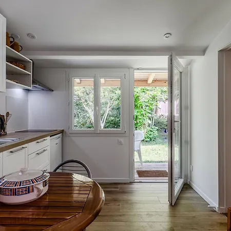 : Dependance Charmante A 400 M De La - Fr-1-433-140 Tatil Evi *